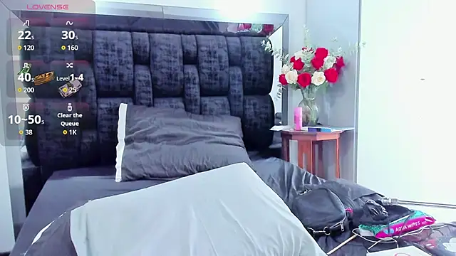 Arianna Jones1 online show from December 20, 2025, 4:32 pm