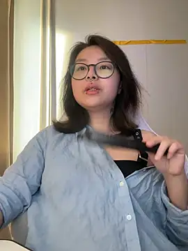 maydaykimmy online show from July 5, 2026, 3:11 am