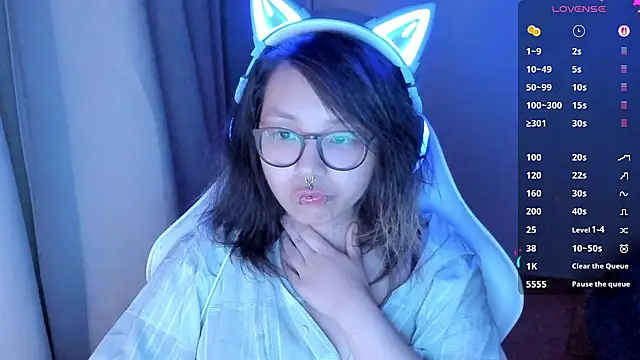 maydaykimmy online show from June 25, 2026, 10:26 pm