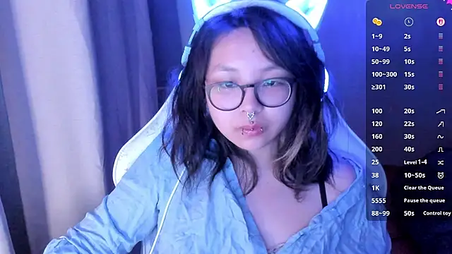 maydaykimmy online show from July 11, 2026, 10:10 pm