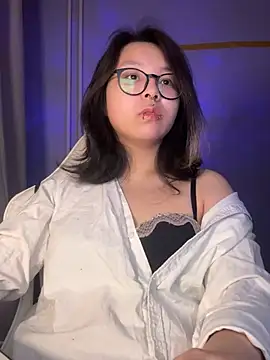 maydaykimmy online show from July 5, 2026, 10:38 pm