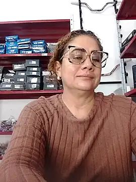 sophiahunt286 online show from February 18, 2026, 2:46 pm