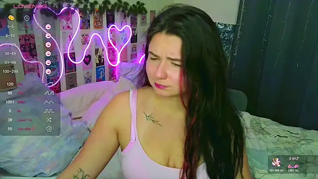 Snapshot of ss-katekisa-ss chatting on December 5, 2025, 2:43 am ss-katekisa-ss online show from December 5, 2025, 2:43 am