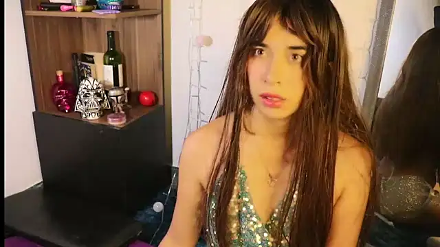 Snapshot of _lucy_white_ chatting on December 30, 2024, 2:20 am  lucy white  online show from December 30, 2024, 2:20 am