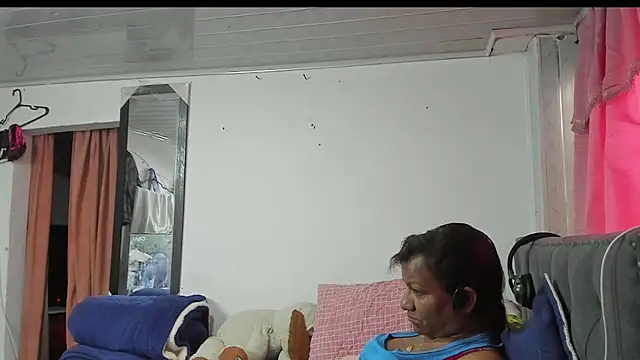 Laflaka22 online show from June 22, 2026, 4:48 pm