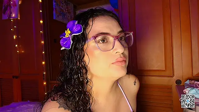 eva rosse69 online show from April 24, 2026, 11:23 am