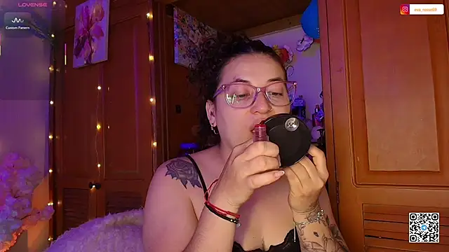 eva rosse69 online show from May 18, 2026, 12:10 pm
