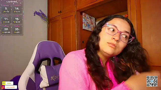 eva rosse69 online show from March 12, 2026, 11:03 am