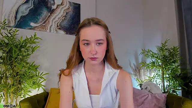 Sweett Monica online show from November 10, 2025, 1:21 am