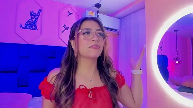 Atenea cute21 online show from March 4, 2025, 7:08 am