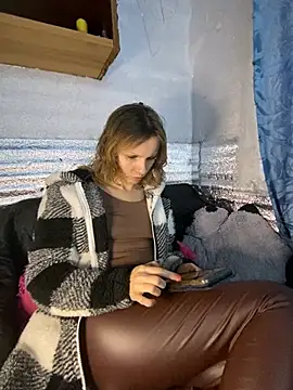 Snapshot of Anita-Smith chatting on February 14, 2026, 10:04 am Anita-Smith online show from February 14, 2026, 10:04 am