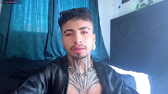 JuanCamiilo 66 online show from May 26, 2026, 1:09 pm