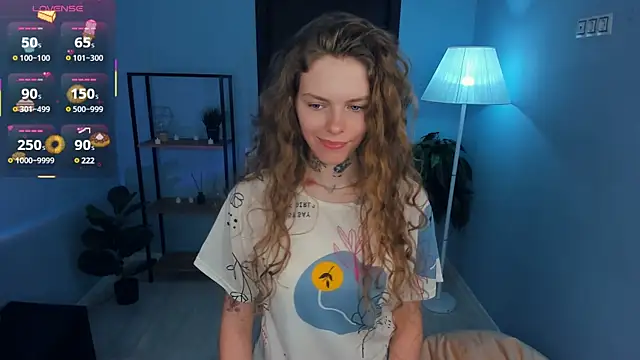 RayaNenlia online show from March 19, 2025, 11:17 am