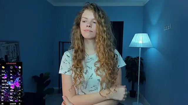 RayaNenlia online show from February 21, 2026, 5:09 am