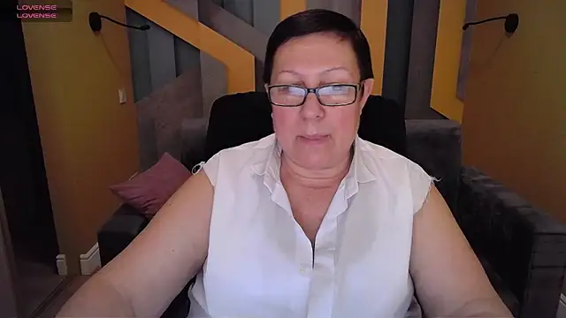 Snapshot of BarbaraTurners chatting on February 1, 2025, 4:03 am BarbaraTurners online show from February 1, 2025, 4:03 am