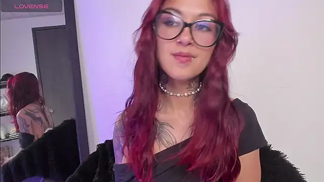 noemi foxxx online show from May 12, 2026, 3:18 pm