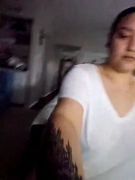 Snapshot of honeeyyy_pot chatting on February 19, 2026, 12:51 am honeeyyy pot online show from February 19, 2026, 12:51 am