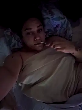 Snapshot of honeeyyy_pot chatting on February 20, 2026, 6:54 pm honeeyyy pot online show from February 20, 2026, 6:54 pm