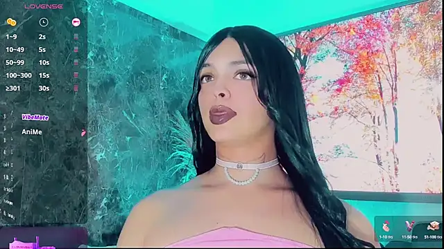 Emmaa Saenz  online show from October 12, 2025, 8:21 pm