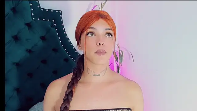 Snapshot of Emmaa_Saenz_ chatting on March 13, 2025, 2:38 am Emmaa Saenz online show from March 13, 2025, 2:38 am