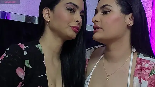 Snapshot of agatha_lovee chatting on May 7, 2026, 1:10 am agatha lovee online show from May 7, 2026, 1:10 am