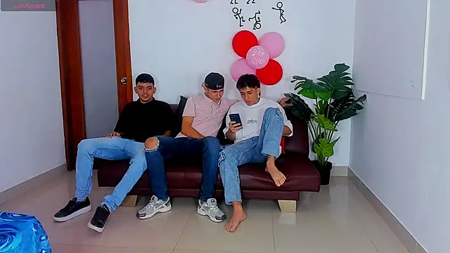 Snapshot of Crazy_nigth01 chatting on February 21, 2026, 7:05 pm Crazy nigth01 online show from February 21, 2026, 7:05 pm