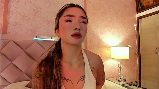 Arianavillada online show from November 14, 2025, 3:43 am