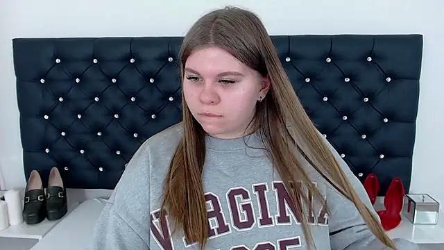 AbbyPleasure online show from February 26, 2025, 4:05 pm