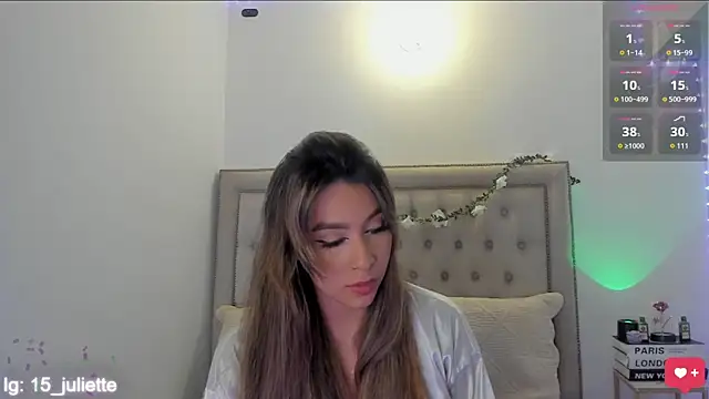 Snapshot of kristy_calderon chatting on May 2, 2026, 1:33 am kristy calderon online show from May 2, 2026, 1:33 am
