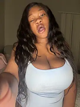 Snapshot of CharismaaBanx chatting on February 28, 2026, 7:30 am CharismaaBanx online show from February 28, 2026, 7:30 am