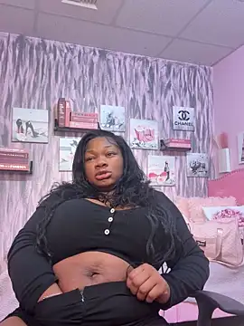 Snapshot of CharismaaBanx chatting on November 21, 2025, 8:57 am CharismaaBanx online show from November 21, 2025, 8:57 am