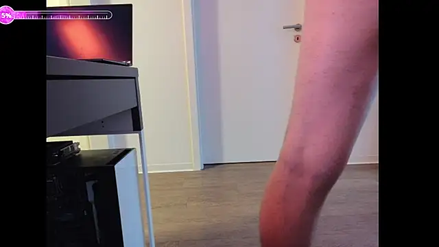 Snapshot of Hot_ToyBoy6974 chatting on November 8, 2025, 3:26 pm Hot ToyBoy6974 online show from November 8, 2025, 3:26 pm