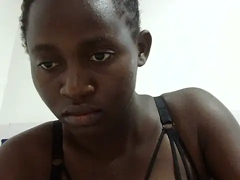 Seeexxxy-bree online show from April 8, 2026, 10:06 am