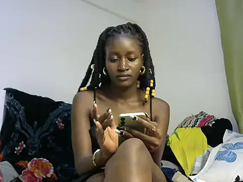 thicky anncy online show from March 2, 2025, 7:19 pm