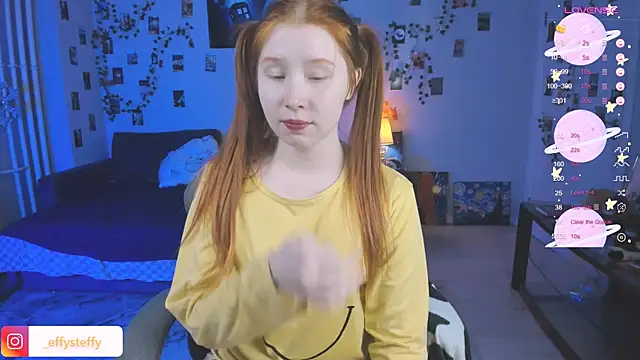 Snapshot of CallMeEffy1 chatting on October 9, 2025, 3:45 pm CallMeEffy1 online show from October 9, 2025, 3:45 pm