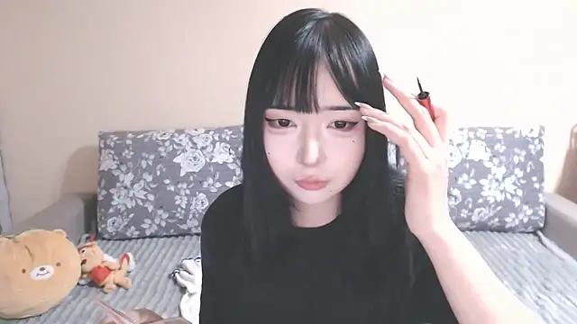 your angela online show from February 13, 2026, 2:28 pm