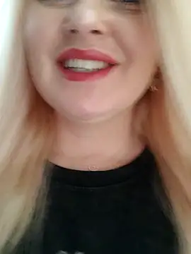 LadyLolyPop  online show from December 14, 2025, 1:12 am