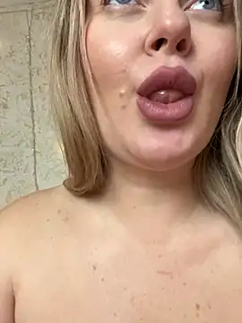 Snapshot of LadyLolyPop_ chatting on January 26, 2025, 1:04 pm LadyLolyPop online show from January 26, 2025, 1:04 pm
