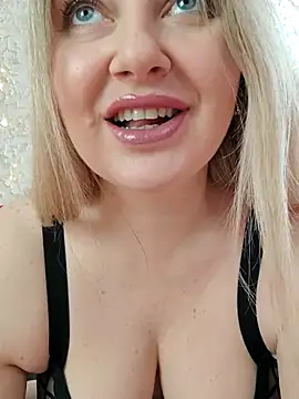 Snapshot of LadyLolyPop_ chatting on March 10, 2025, 4:17 am LadyLolyPop online show from March 10, 2025, 4:17 am