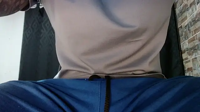 Snapshot of babyrecord1 chatting on December 13, 2024, 4:27 pm babyrecord1 online show from December 13, 2024, 4:27 pm