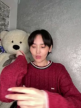 sweet adelin online show from March 21, 2026, 11:58 am