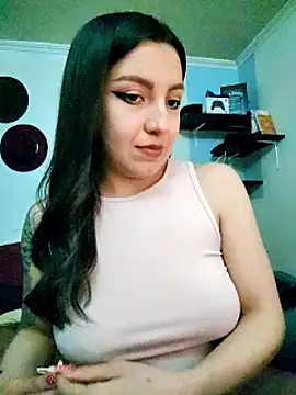 Paudelatorre online show from March 12, 2025, 12:20 am