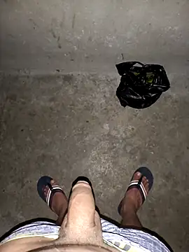 Snapshot of pujarteag chatting on April 1, 2026, 5:09 am pujarteag online show from April 1, 2026, 5:09 am