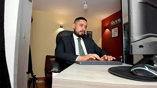 thesexlawyer1 online show from May 17, 2026, 3:39 am