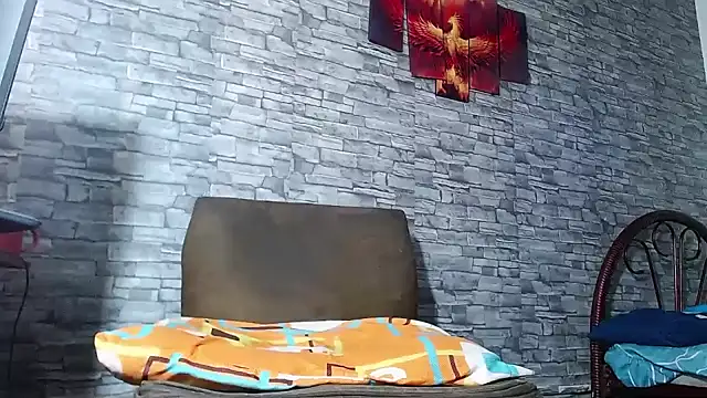 bulguehot online show from May 12, 2026, 11:22 pm