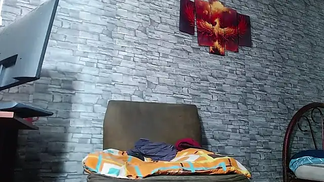 bulguehot online show from May 15, 2026, 6:28 pm