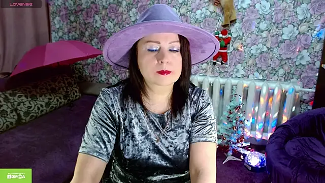 Julia-ru online show from January 7, 2026, 10:04 pm