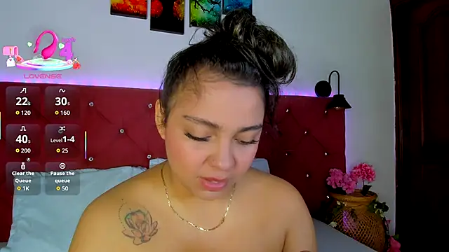 Abril Gomez06 online show from January 7, 2026, 5:51 pm