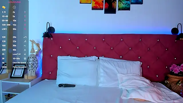 Abril Gomez06 online show from October 17, 2025, 3:32 am