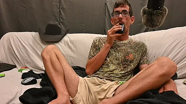 joeiandola online show from September 27, 2025, 2:28 am